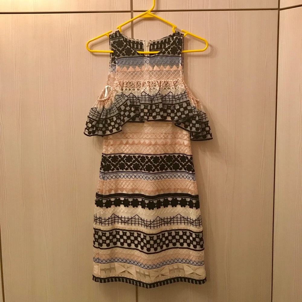 NWT Open Shoulder Nordstrom Parker Dress - XS